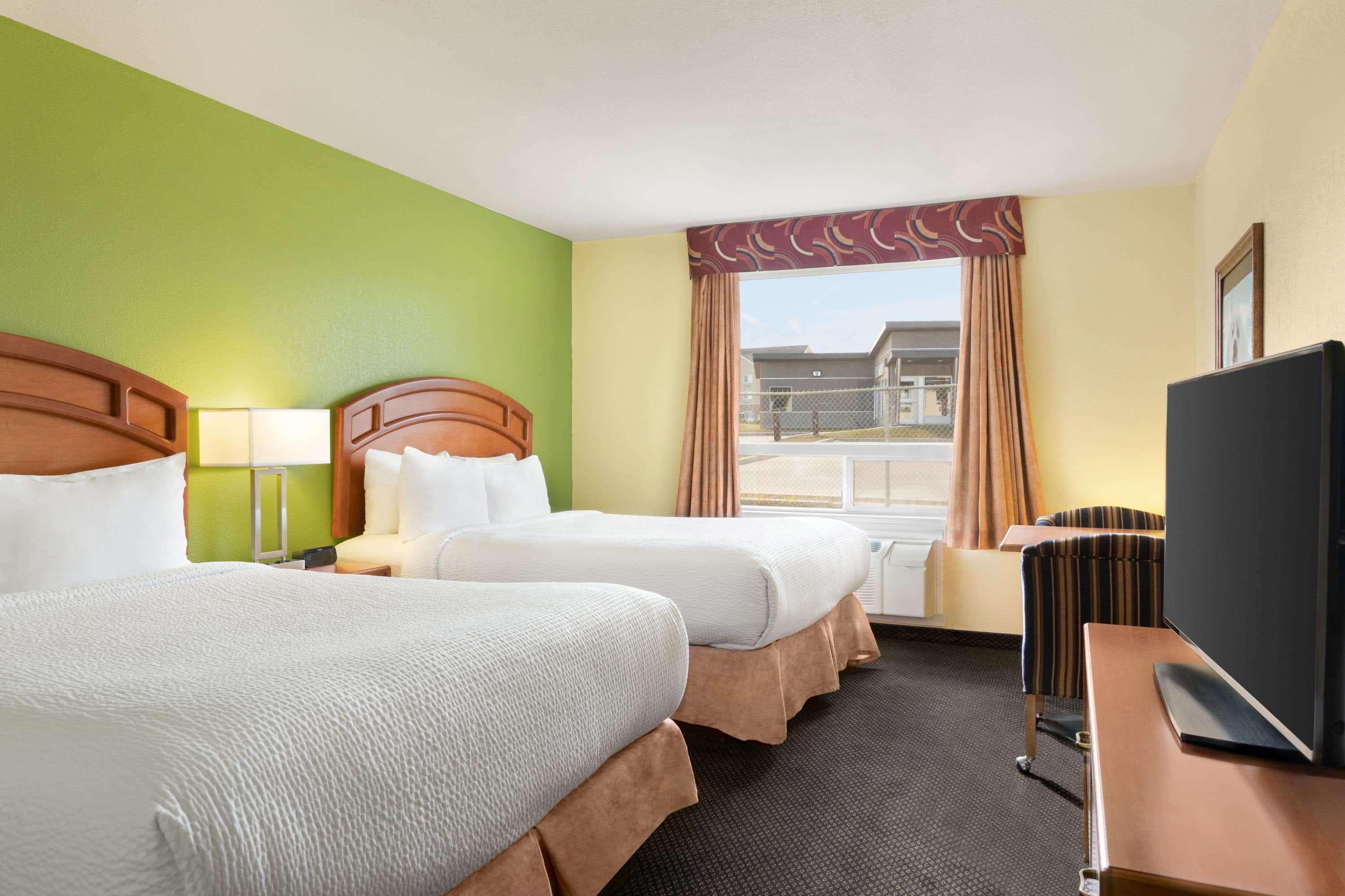Days Inn & Suites By Wyndham Thompson Buitenkant foto