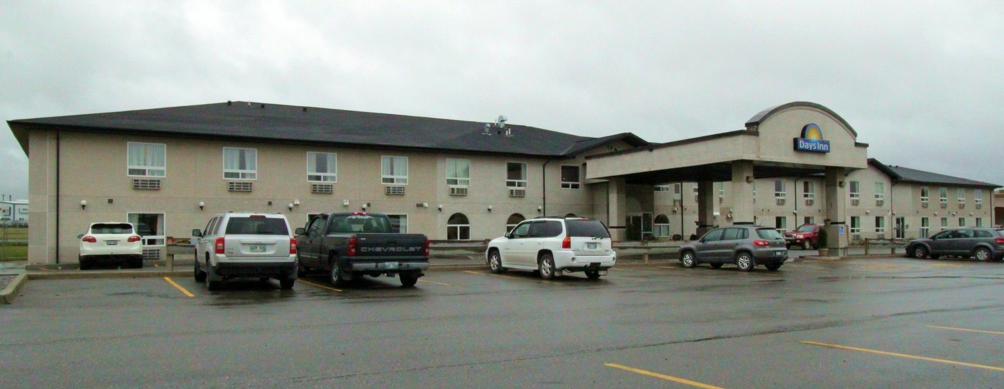 Days Inn & Suites By Wyndham Thompson Buitenkant foto
